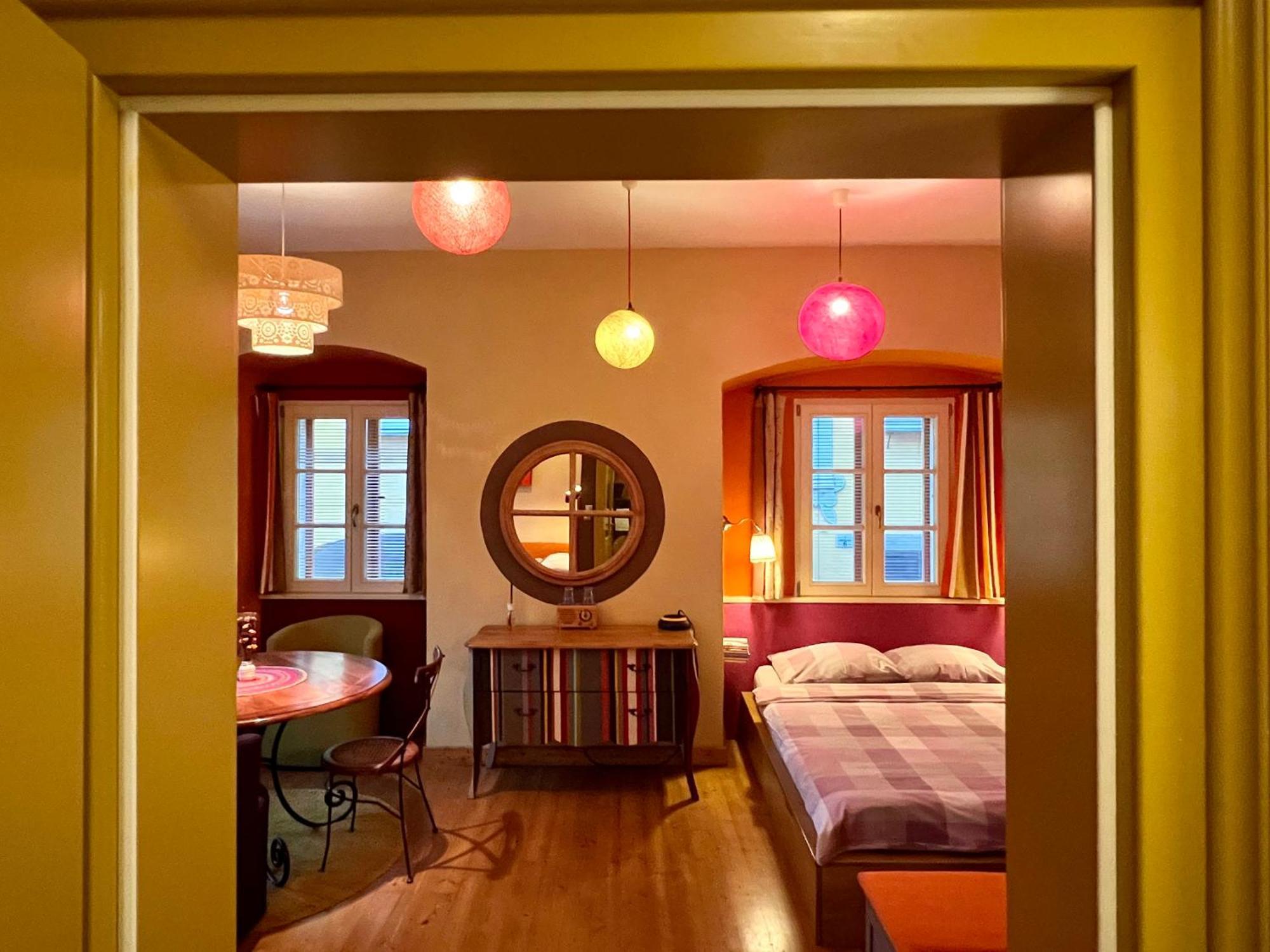 Muzikafe - Home Of Culture Ptuj Ngoại thất bức ảnh